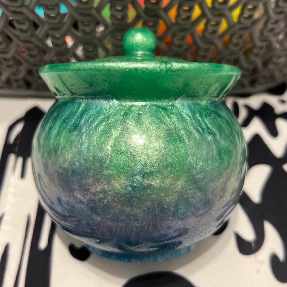 Jar - Picture 1 of 9